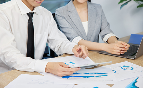 營(yíng)業(yè)執(zhí)照怎么變更法人