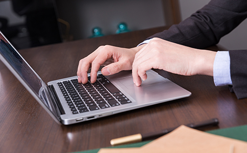 代辦公司注冊多少錢？