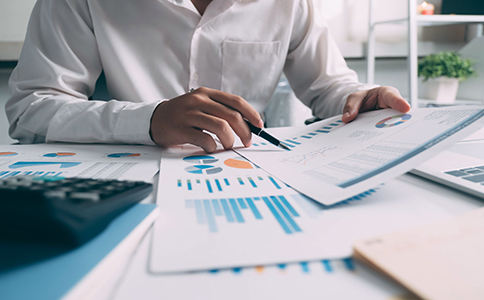 代理記賬服務(wù)費標(biāo)準(zhǔn)是多少？